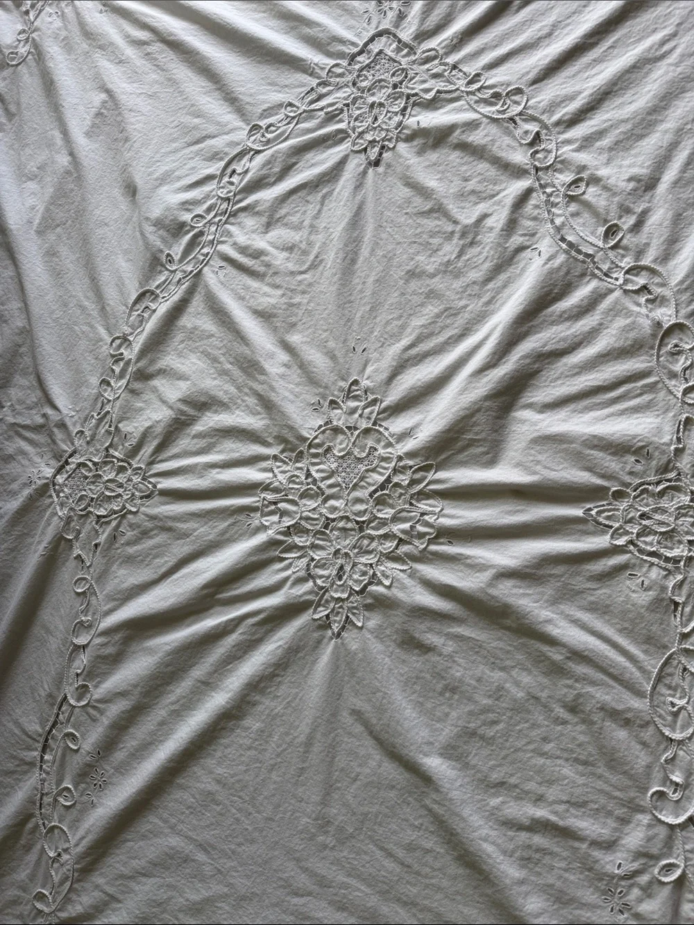 Classic White Embroidered Duvet Cover Twin/Twin XL Size- Timeless Home Bedding